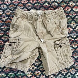 Abercrombie & Fitch Men's Khaki Cargo Shorts